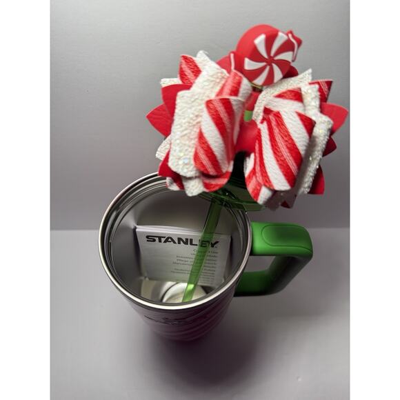 Customized Stanley X Target 2025 Holiday Exclusive CANDY CANE TWIST 40oz BNWT - Picture 9 of 12